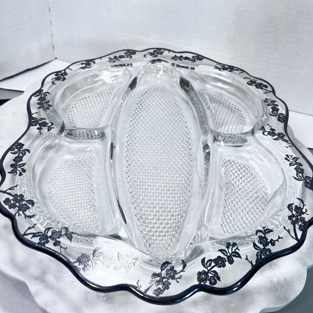 Vtg Divided Glass Relish Tray Silver Overlay Floral Rim Design Textured Sections
